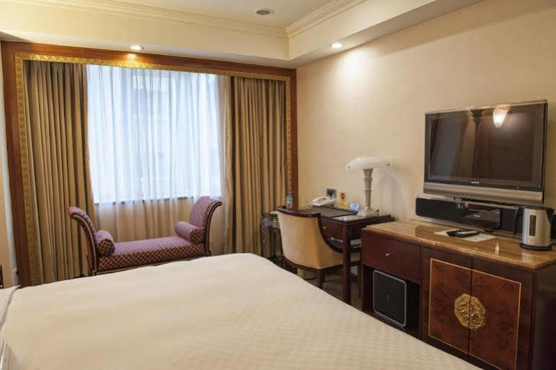 Royal Palace Hotel Taipeh Exterior foto